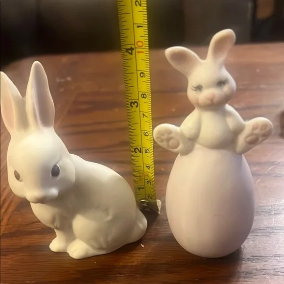 White Ceramic Bunny Figurines - Picture 2 of 2